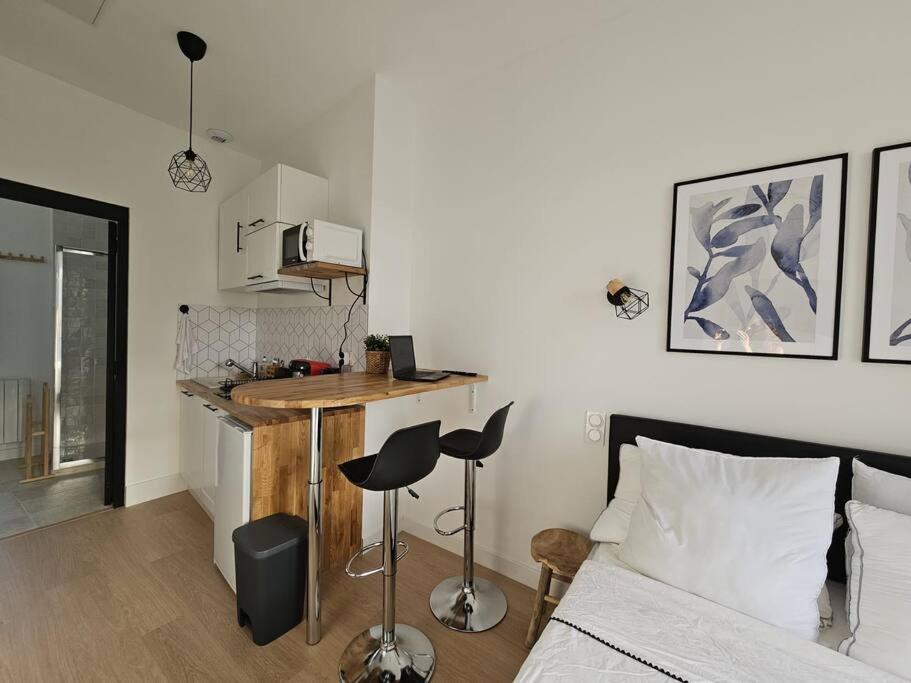 Le Robin Apartment Libourne Ngoại thất bức ảnh