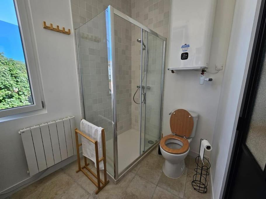 Le Robin Apartment Libourne Ngoại thất bức ảnh